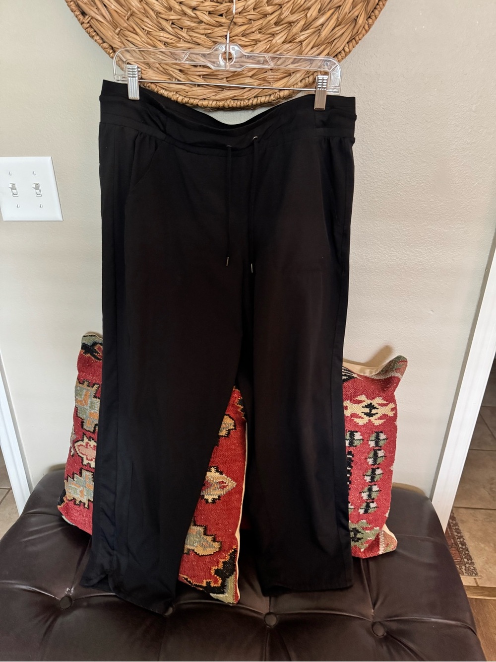 tek gear Black Wide-Leg Pull-On Pants